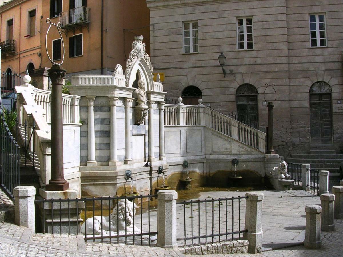 Casa D' Artista B&B Ozieri Bagian luar foto