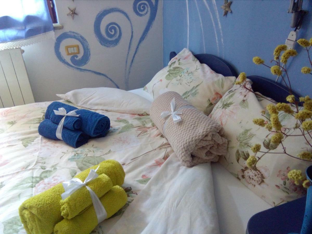 Casa D' Artista B&B Ozieri Bagian luar foto